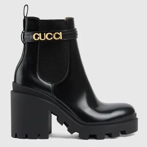 GUCCI Cara Trip logo leather boots